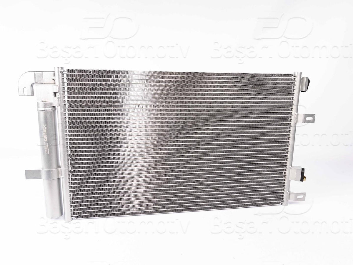 Wisco 3143639-00 A/C Condenser 617X370,4X16 Jaguar S-Type 2 (X200) 2.7 D 04-07 / Xf 1 (X250) 2.2 D — Condensers & Evaporators