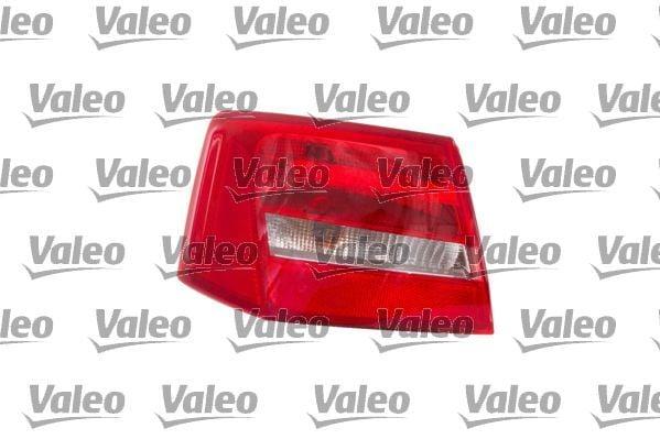 VALEO 44522 Rear Right Stop Light Assembly - Red Exterior Component — Tail, Signal & Reflectors