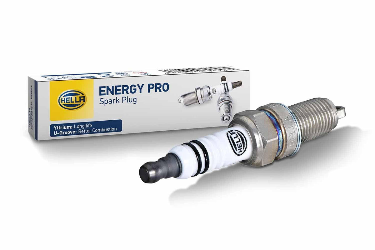 Hella 8EH358238-121 *10 Ignition Spark Plug Citigo Fabia Polo V 1,0 Cng Chya Chyb 12 > — Coils & Plugs