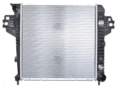 NRF 53961 Motor Water Radiator Jeep Cherokee KJ 3.7 4X4 01-08 — Radiators & Fans