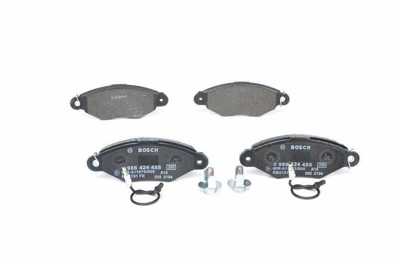 BOSCH 0986424455 Brake Pads - Low-Metallic Set for Kangoo