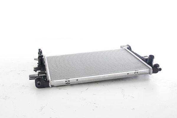 Bsg 30-520-039 Su Radiator Focus / C-Max / Connect 1,5 TDCi 14 — Radiators & Fans