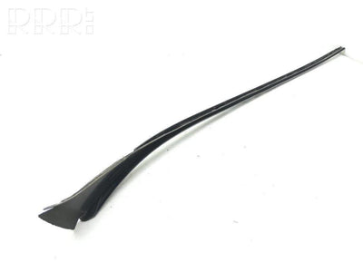 PSA 39041883 Opel Astra K Front Glass Left Kenar Trim Genuine