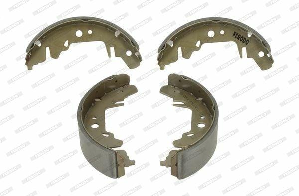 FERODO FSB568 Brake Pads For Jeep Voyager Gs 3.8