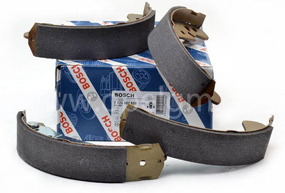 Bosch Rear Brake Shoes for Opel Astra G - 4 Lug Compatible — Brake Cables & Hardware