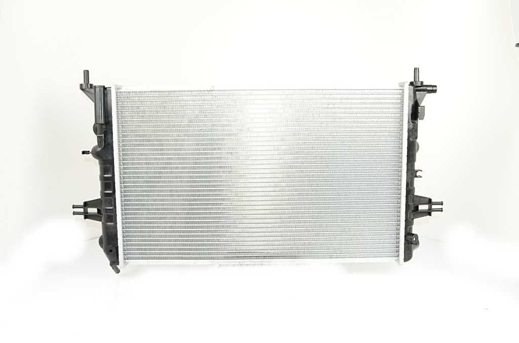 Bsg 65-520-047 Water Radiator Astra G Zafira A X14xe-Z14xe-X16xel-Z16xe 98-04 — Radiators & Fans