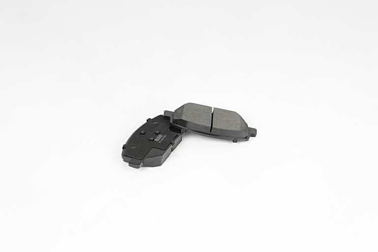 Bsg 65-200-027 Brake Pad Front Insignia B Bm 18 — Brake Pads