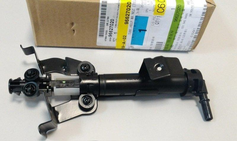 General Motors Chevrolet Captiva Headlight Washer Robot - Original Equipment for 2007-2011 Models — Headlights