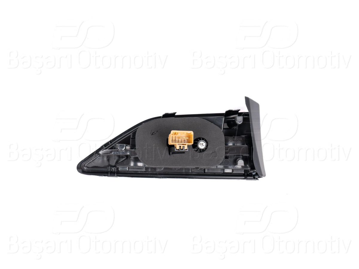 ARTEB 5H0945094C Tail Lamp Right Inner VW Golf8 20 > — Tail, Signal & Reflectors