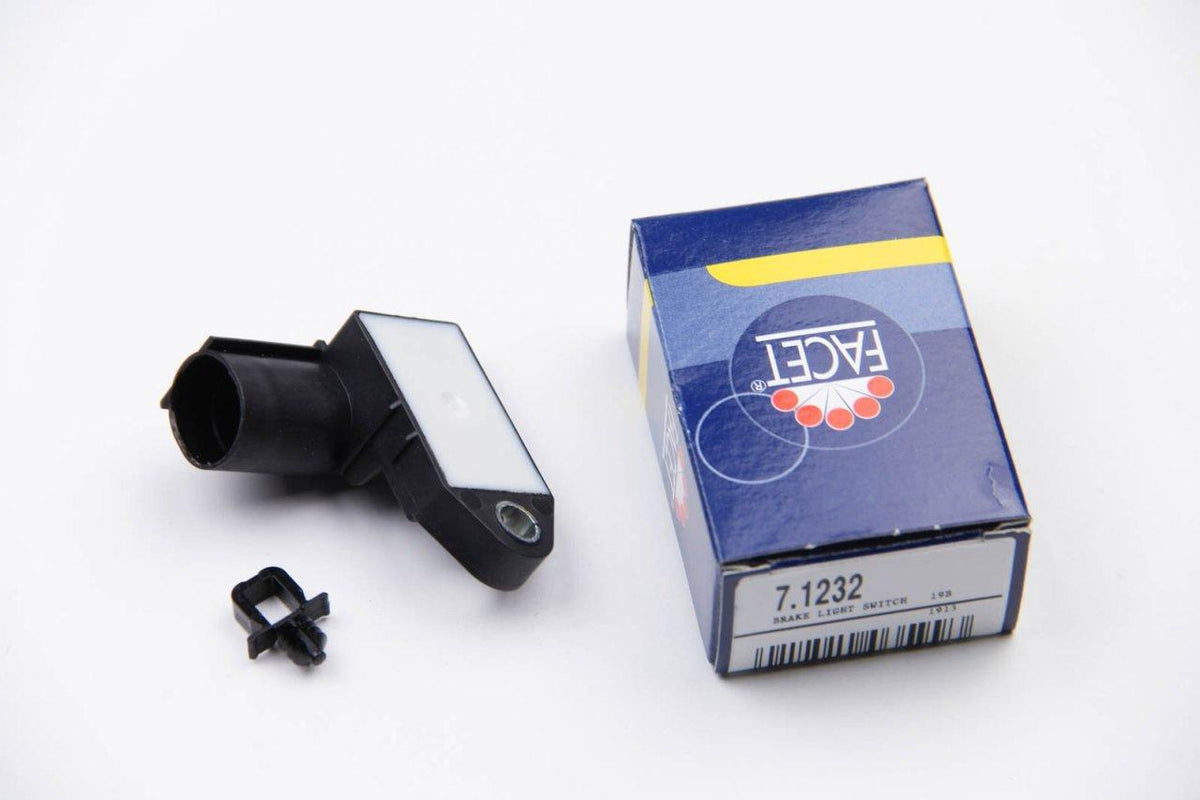 Facet Brake Pedal Switch for Seat Ateca 2016 and Later — Switches & Relays