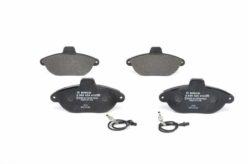 BOSCH 0986424415 Brake Pads - Low-Metallic Disc Brake Set for Scudo Minibus