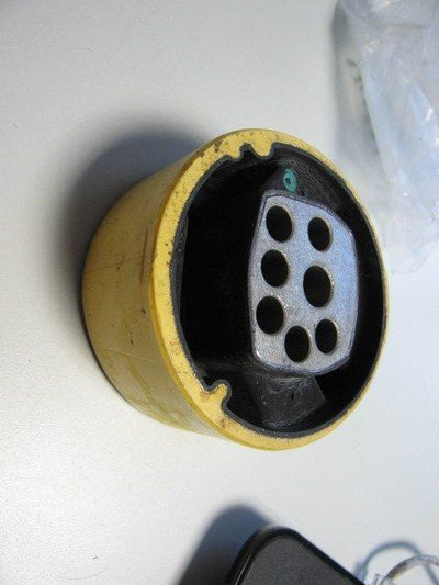 PSA 13470469 Opel Astra K Motor Bracket Rear Bushing Genuine