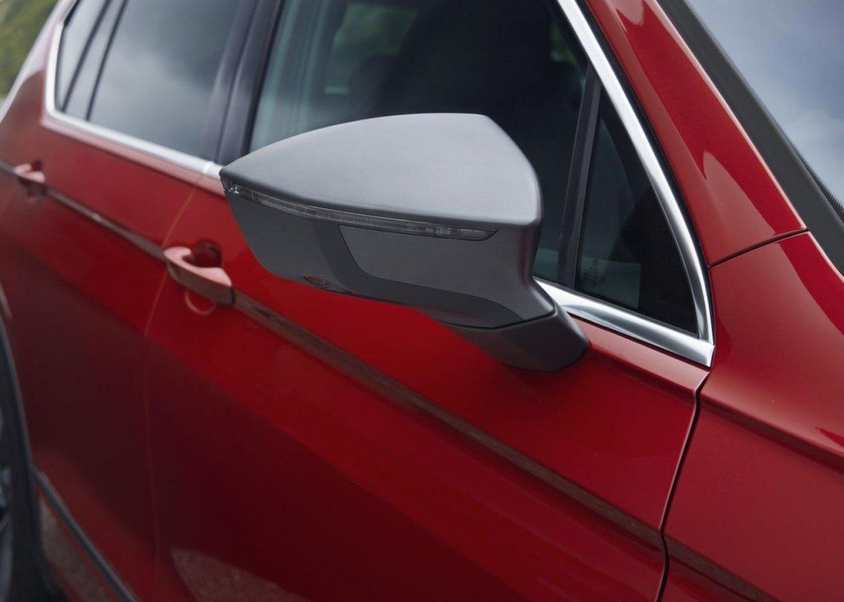 VAG Seat Tarraco Right Mirror LED Signal — Mirrors
