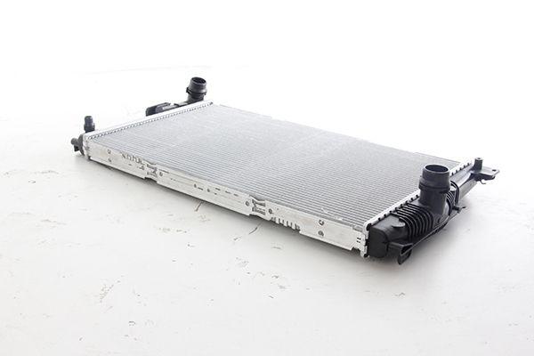 Bsg 15-520-034 Su Radiator F10 LCI-F11 LCI-F18-F18 LCI N20 10-17 — Radiators & Fans