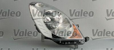 VALEO 43322 Headlight Right for 2005-2008 Note - Halogen — Headlights
