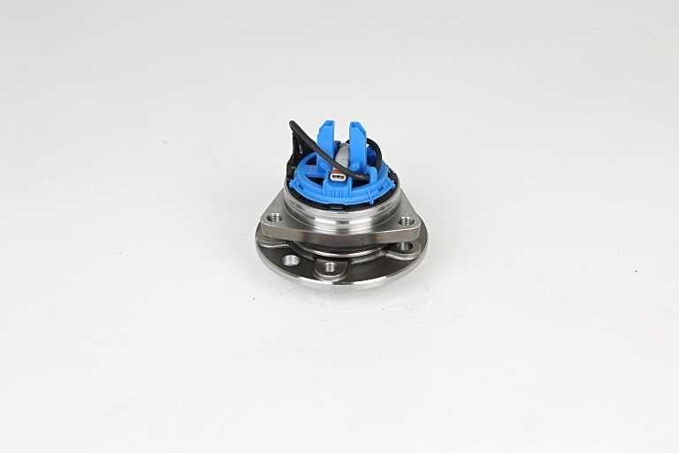 Bsg 65-600-014 Wheel Hub Front Astra H Zafira B Z17dtj A17dtj Z19dt Z19dtl Z19dtj Z20ler Z22yh 04 — Hub Assemblies