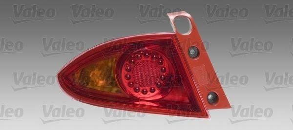 VALEO 44075 Left Stop Light Assembly — Tail, Signal & Reflectors