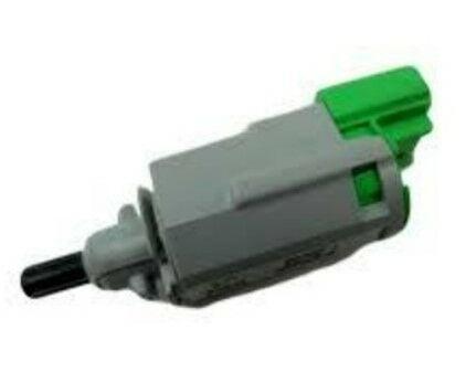 Mais Renault Megane 4 Brake Pedal Switch - Compatible with 2015+ Models — Switches & Relays