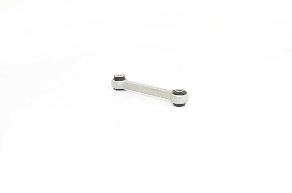 Bsg 90-310-162 Sway Bar Link Front A4-A5-A6-A7-Q5 Bm 11 — Sway Bars & Links