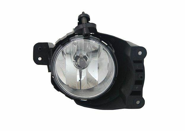 Chevrolet New Aveo Right Fog Light — Auto Parts Hall, Tail, Signal & Reflectors