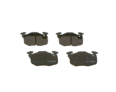 Bosch 0986460983 Front Brake Pad R9 Ym R19 Clio III Express Saxo 1.0I.1.1I.1.4I Saxo P106 P306 P405 — Brake Pads