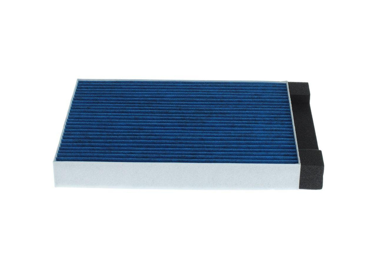 Bosch 0986628670 Cabin Air Filter (with Carbon) Mercedes W447 14 > W907 W910 18 >