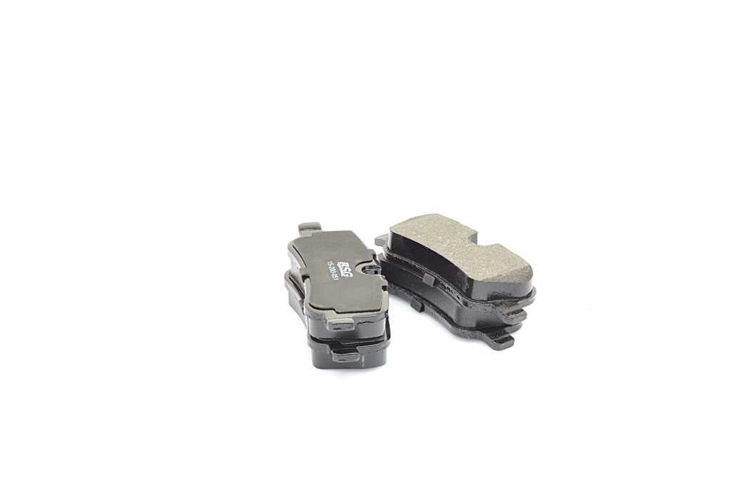 Bsg 15-200-051 Brake Pad Rear Land Rover Range Rover Discovery Sport-III-IV Bm 05-13 — Brake Pads