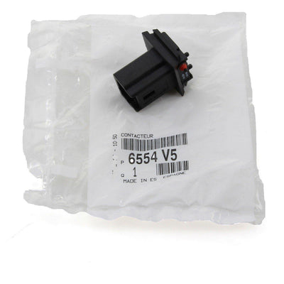 Peugeot 307 Trunk Release Switch - Original for 2001-2009 — Switches & Relays