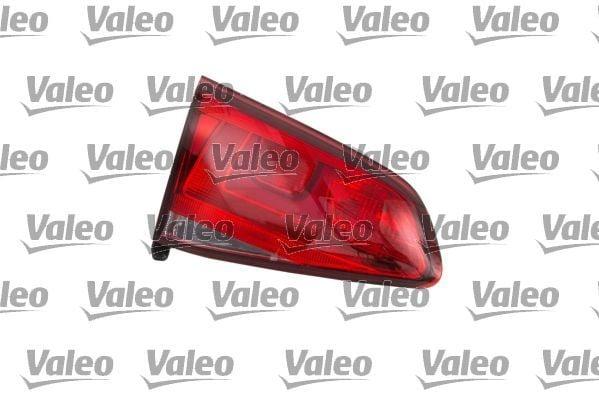 VALEO Stop Light Left 13-Golf - Interior Taillight — Tail, Signal & Reflectors