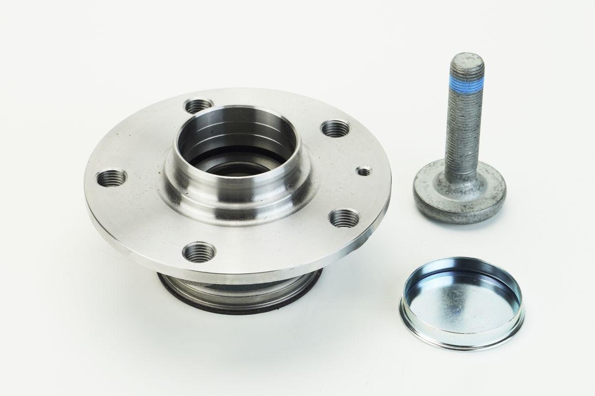CONTINENTAL CTAM WBE1008 Rear Wheel Hub with Bearing 30mm VW Golf Passat Audi A3 Seat Leon Skoda Octavia 04 — Hub Assemblies