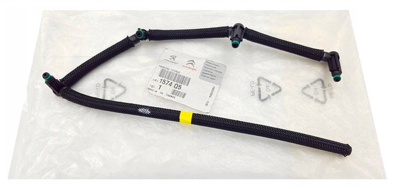 peugeot-308-hdi-injector-return-hose, original-peugeot-injector-hose Peugeot 308 1.6 HDi Injector Return Hose - Original Part for Vehicle Owners and Peugeot Enthusiasts | PSA 1574.Q5 Peugeot 308 1.6 HDi Injector Return Hose peugeot, 308, injector-hose, original-parts, vehicle-accessories, car-maintenance, auto-parts, hdi, fuel-system, ai-generated