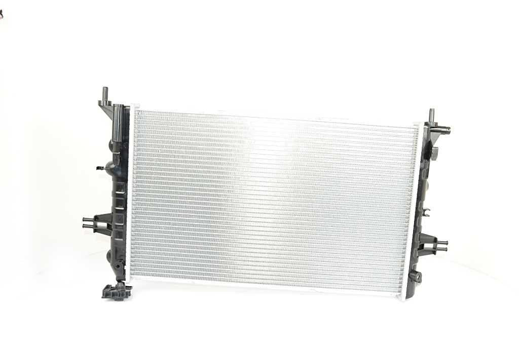 Bsg 65-520-043 Water Radiator Astra G Zafira A X14xe-Z14xe-X16xel-Z16xe 98-04 — Radiators & Fans