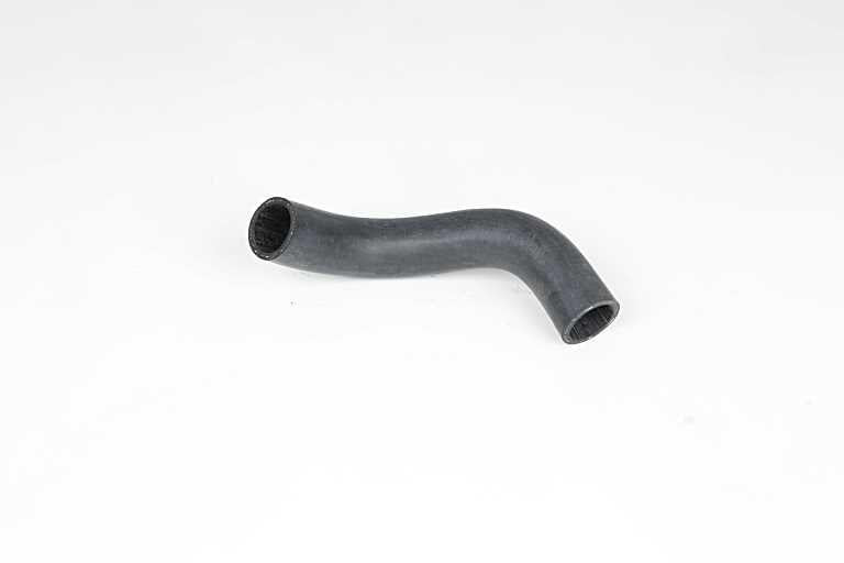 Bsg 65-700-387 Radiator Hose Upper Vectra A 17D 17Dr 88-93 — Hoses & Tanks