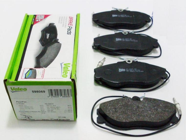 Valeo Front Brake Pad Set - Compatible with Peugeot 406 (1996-2004) — Brake Pads