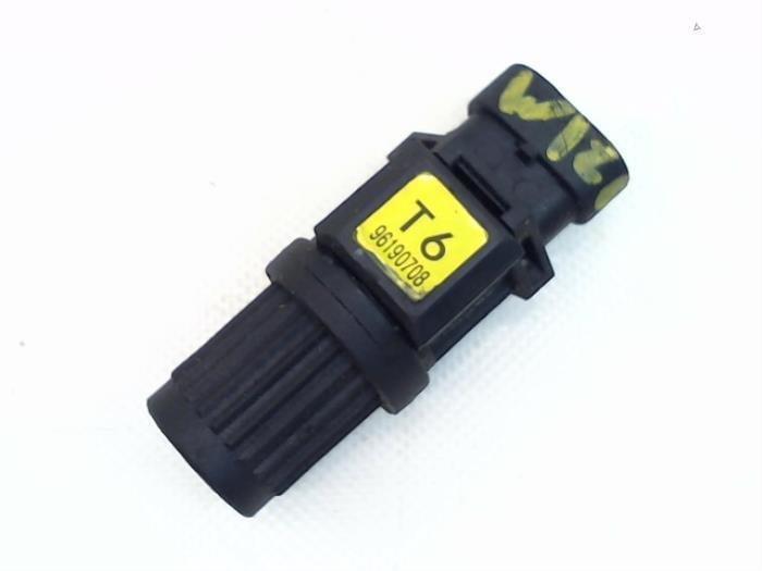 chevrolet-aveo-speed-sensor-1-4-front-view, chevrolet-aveo-speed-sensor-1-4-back-view Chevrolet Aveo Speed Sensor 1.4L - Compatible with 2006-2011 Models | For Car Owners & Mechanics Chevrolet Aveo Speed Sensor 1.4L (2006-2011) chevrolet, aveo, speed-sensor, car-accessories, mechanics, car-owners, auto-parts, 1.4l-engine, manual-transmission, ai-generated