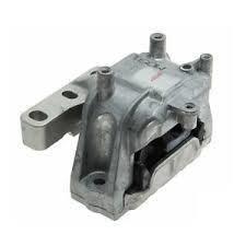 Volkswagen Right Engine Mount for Passat 2011-2014 — Mounts