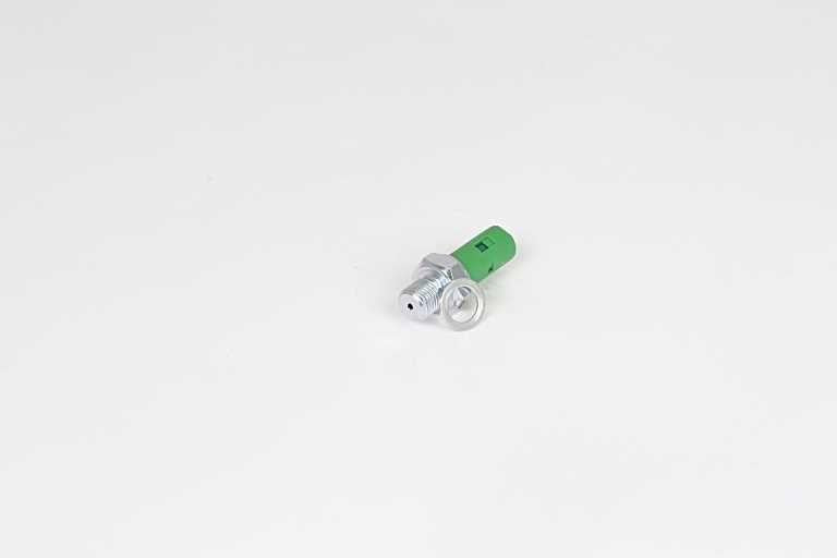 Bsg 65-840-038 Oil Pressure Switch Vivaro A/Movano A/Traffic II/Master II/Clio II/Symbol/Kango 1.9 CDTi 9 — Switches & Relays