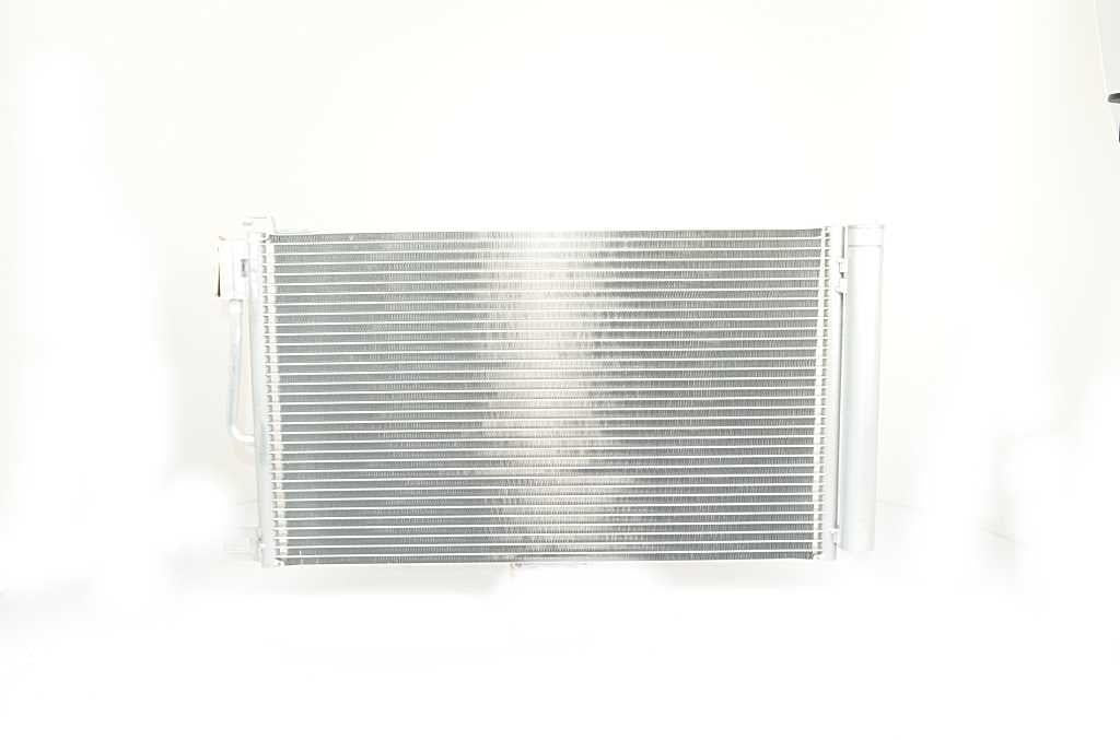 Bsg 65-525-018 A/C Condenser Corsa D Corsa E G.Punto Evo A12xel A12xer A14xel A14xer Z10xep Z12xep — Condensers & Evaporators
