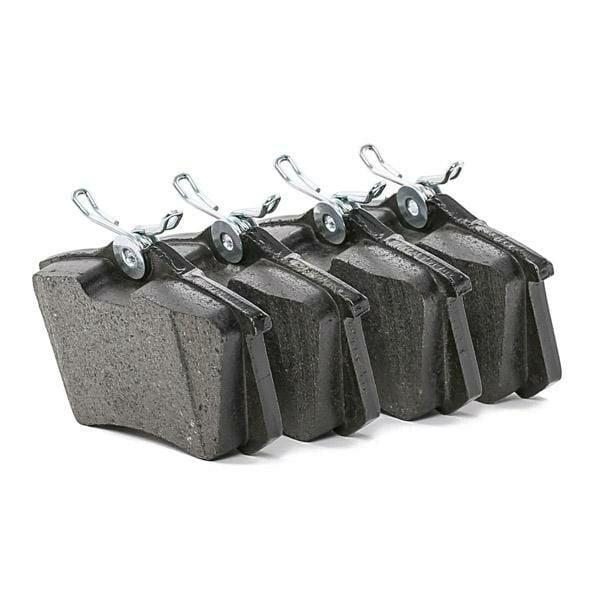 BOSCH 0986495226 - Brake Pad Set for Renault Megane 3 — Brake Pads