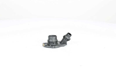 Bsg 15-126-016 Thermostat Cover F20 F21 F22 E90 E91 E92 E93 F30 F31 F34 F10 F11 X1 E84 X3 F25 X5 F1 — Water Pump & Thermostat