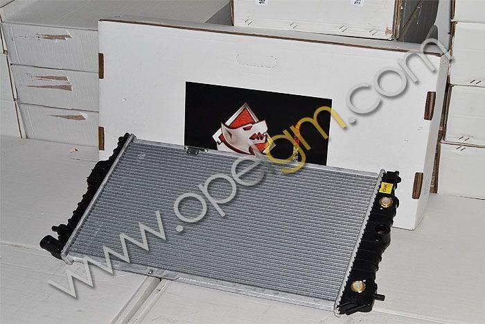 WAXELL Opel Corsa C (Z14XE) Manual Transmission Water Radiator — Radiators & Fans
