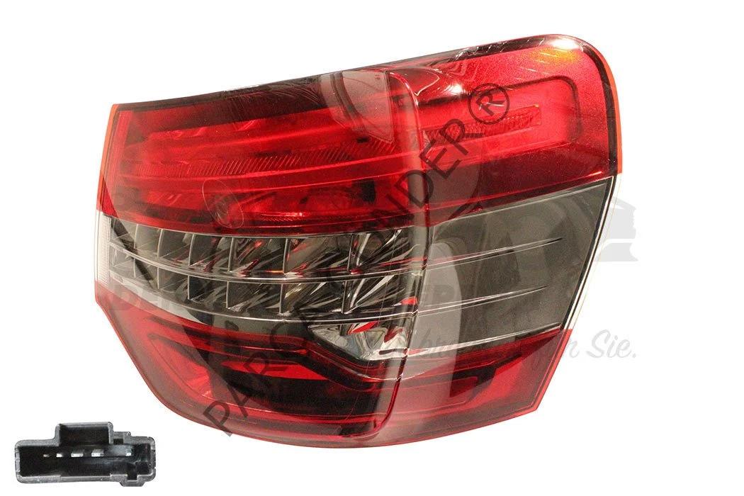 MOPAR (PSA) 6351.LS Right Rear Tail Lamp Fender C5 X7 08-10