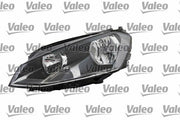 valeo headlight for golf vii right side, valeo 44918 right headlight halogen VALEO 44918 Right Headlight for Golf VII - H7/H15 Halogen | Perfect for Car Enthusiasts and Vehicle Owners VALEO 44918 Right Headlight for Golf VII - H7/H15 Halogen valeo, golf-vii, headlight, car-parts, halogen, vehicle-owners, drivers, car-enthusiasts, automotive, ai-generated