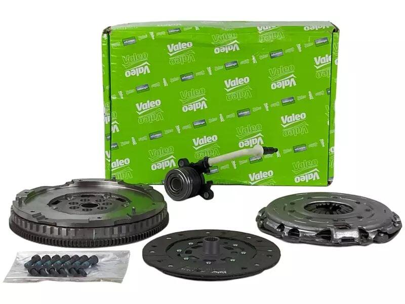 Valeo Complete Clutch Kit for Dacia Duster 2014 - 1.5 dCi — Clutch & Flywheel