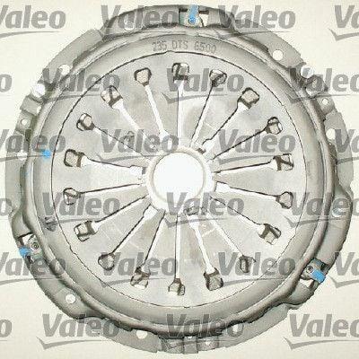 valeo-clutch-kit-821359, valeo-2-8tdi-clutch-set-front-view, valeo-2-8tdi-clutch-set-side-view VALEO Clutch Kit 821359 - Premium Clutch Set for 2.8 TDI Vehicles | High Performance VALEO Clutch Kit 821359 for 2.8TDI Vehicles valeo, clutch-kit, 2-8tdi, vehicle-parts, high-performance, mechanics, auto-repair, premium-clutch, ai-generated, automotive