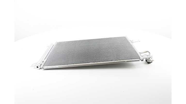 Bsg 90-525-025 A/C Condenser T5,5-T6 Bm 10 — Condensers & Evaporators