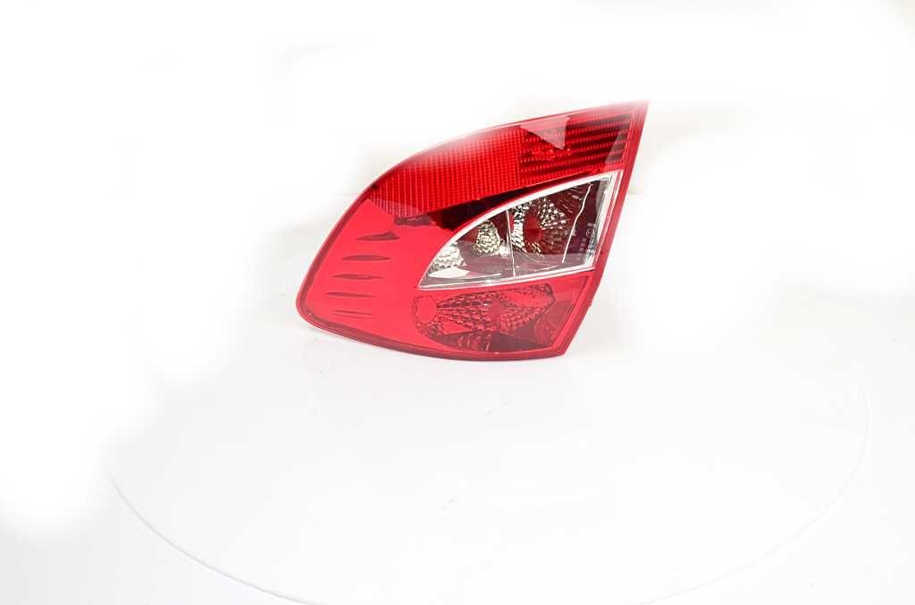 Bsg 75-805-001 Tail Lamp Right Thalia Bm 08-12 — Tail, Signal & Reflectors