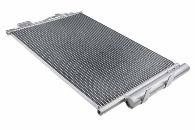 İthal 96943762 A/C Condenser Aveo T300 1.2 1.4 — Condensers & Evaporators