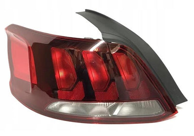 OUT.Peugeot 301 Facelift Body Left Tail Lamp Aftermarket without Socket