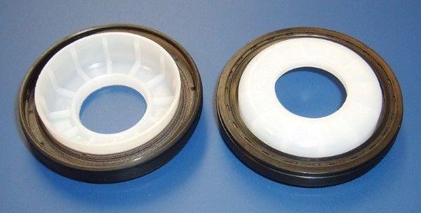 ELRING Oil Seal 655.190 - Durable PTFE & ACM Material — Gaskets & Seals